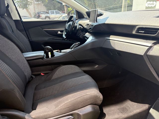 מודעת רכב פיג'ו 5008 1