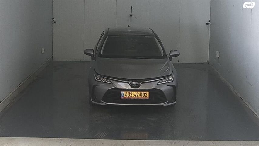 טויוטה קורולה