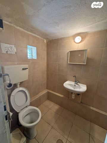 סטודיו/ לופט, הכובשים 13, כרם התימנים, תל אביב יפו