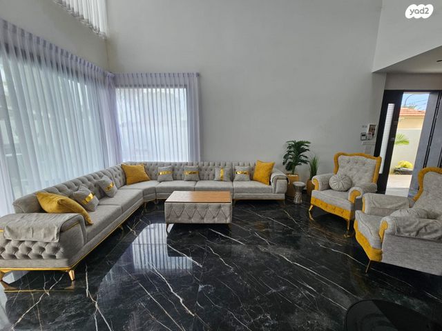 בית פרטי/ קוטג', מנשה 11, גבעת ציון וגבעת הפרחים, אשקלון