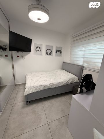 דירה, מבוא העירית 12, רובע ח', אשדוד