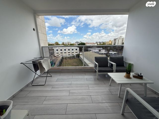 דירה, מבוא העירית 12, רובע ח', אשדוד