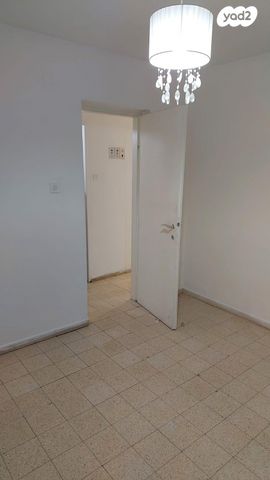 דירה, צביה ויצחק 800, גילה, ירושלים