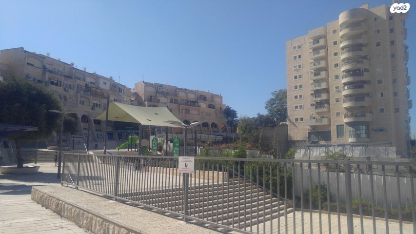 דירה, צביה ויצחק 800, גילה, ירושלים