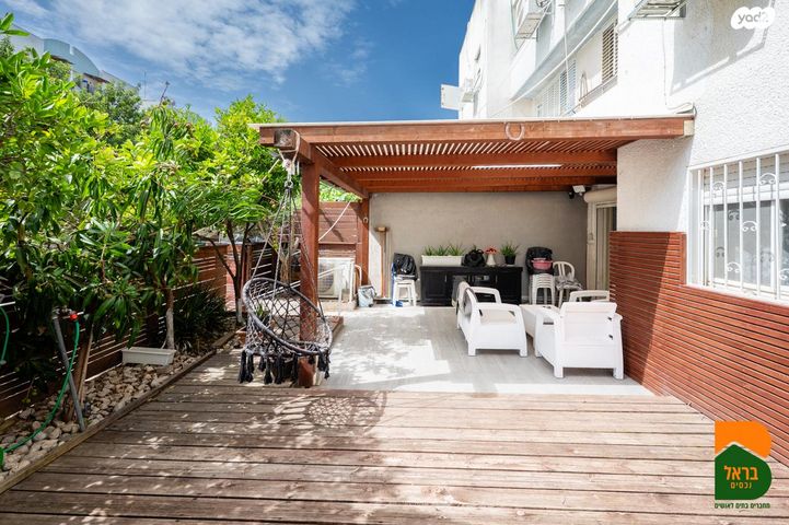 דירת גן, שיכון המסילה, פרדס חנה כרכור