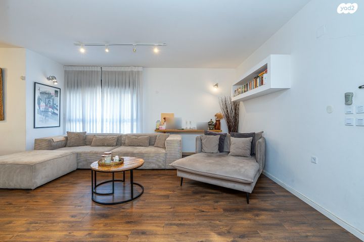 בית פרטי/ קוטג', גוש חלב, ניסן, חדרה