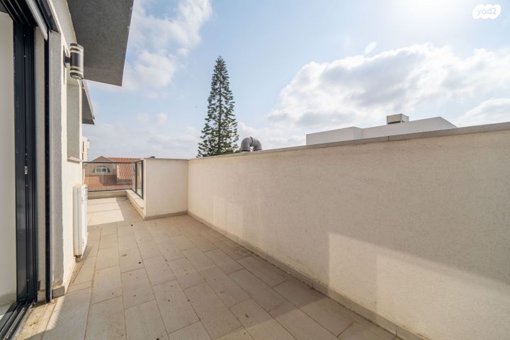 בית פרטי/ קוטג', אבן שושן 6, כצנלסון, ראשון לציון