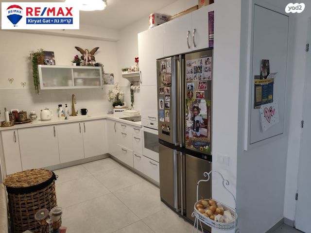 דירה, הנרייטה סאלד 10, כרמי גת, קרית גת