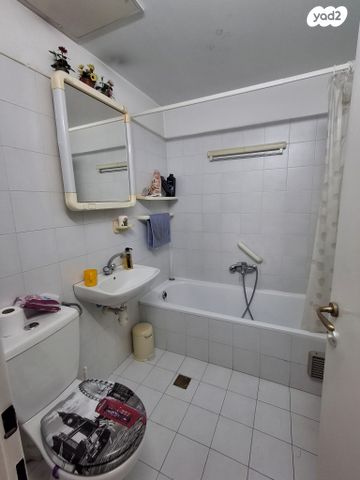 דירת גן, מרדכי נרקיס, רחביה, ירושלים