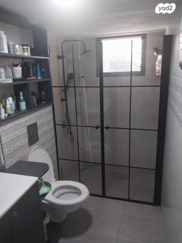 דירת גן, ההגנה, ביאליק דרום, קרית ביאליק