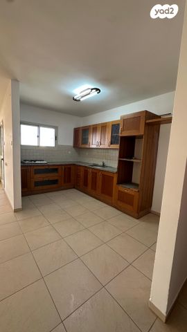 דירה, בר ניסן, נווה זאב, נאות אילן, באר שבע