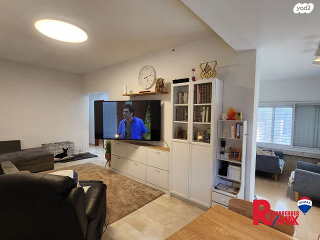 חיים סירני 25