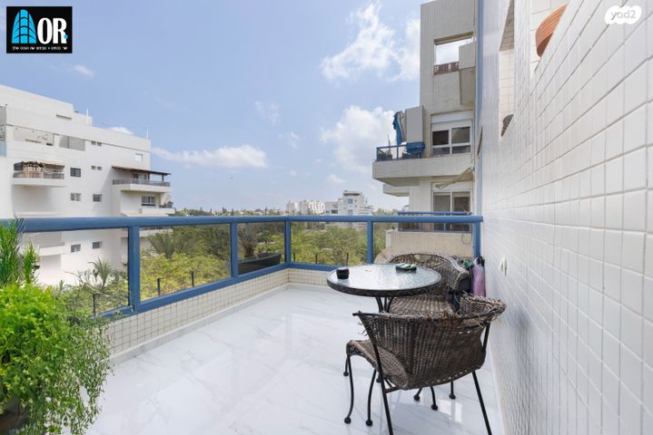 דירה, נופר, נאות בגין, לב יבנה, יבנה