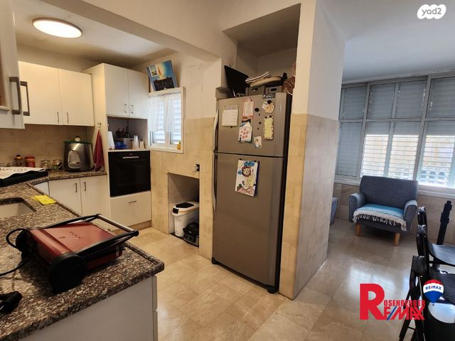 דירת גן, חיים סירני 25, נווה רמז, חולון