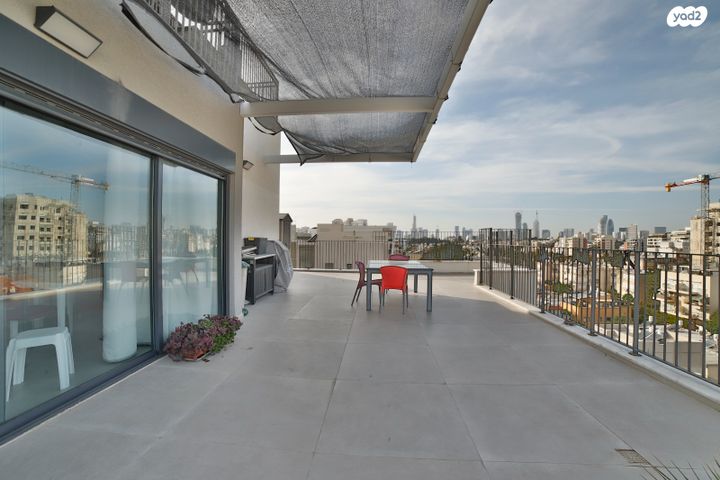 גג/ פנטהאוז, שדרות הצנחנים 18, נגבה, רמת גן