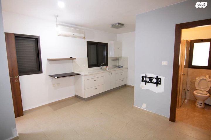 בית פרטי/ קוטג', חבצלת, רחובות