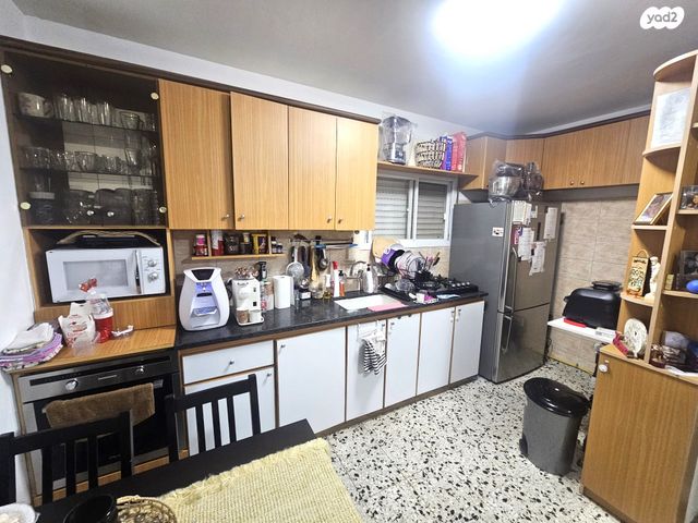 דירה, שדמה, הגליל, כרמיאל