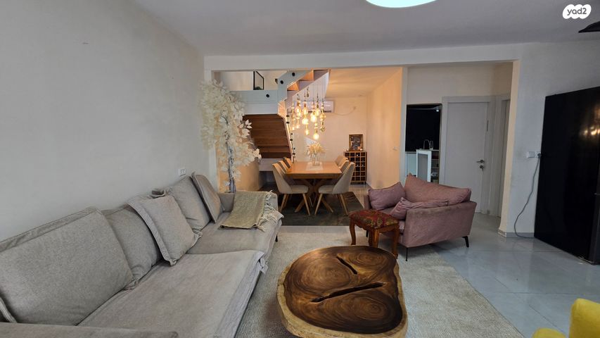 בית פרטי/ קוטג', האגוז, רמת מנחם בגין, צפת