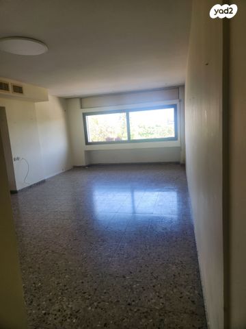 דירה, אז"ר 2, אלון, רמת השרון