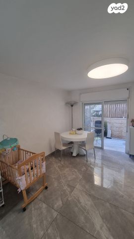 דירה, חיים תורן, פסגת זאב, ירושלים