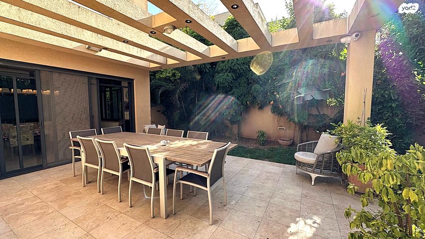 בית פרטי/ קוטג', האירוס, מתחם 19 - 20 (מתחם הפרחים), הוד השרון