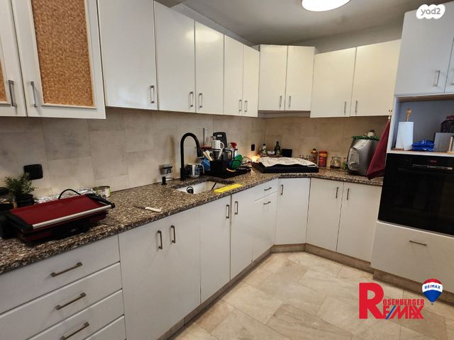 דירת גן, חיים סירני 25, נווה רמז, חולון