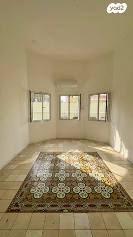 דירה, עזה, מכללת תל אביב יפו, דקר, תל אביב יפו