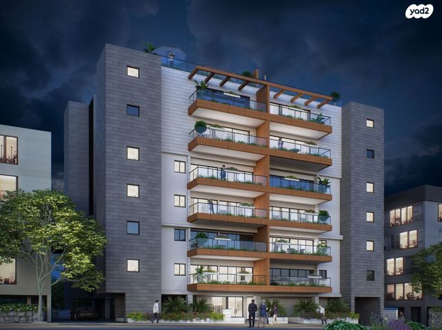 רמז, מערב ותיק