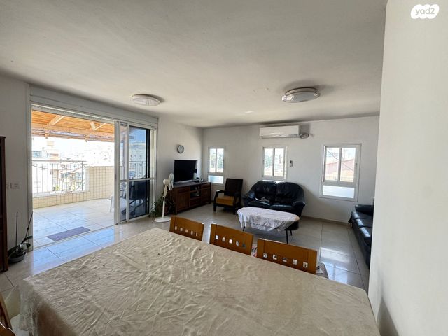 גג/ פנטהאוז, פלמ"ח, פרדס כץ, בני ברק