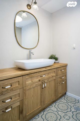 דירה, הנרייטה סולד 48, הדר, רמת השרון