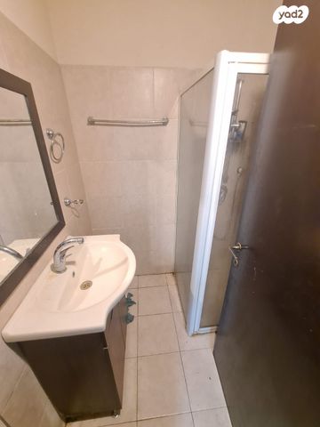 בית פרטי/ קוטג', אבן עזרא, שכונה ד', באר שבע