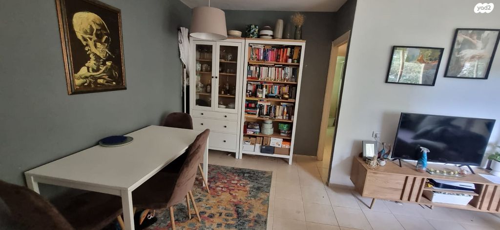 דירה, יהודה בורלא, רמות רמז, חיפה