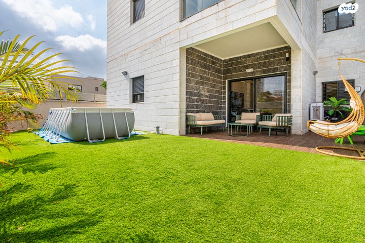 דירת גן, מור, אור ים, אור עקיבא