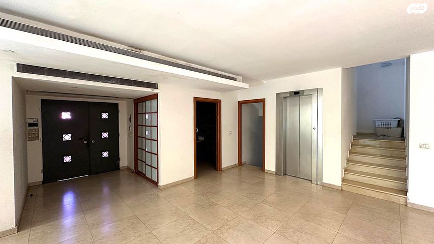 בית פרטי/ קוטג', האירוס, מתחם 19 - 20 (מתחם הפרחים), הוד השרון