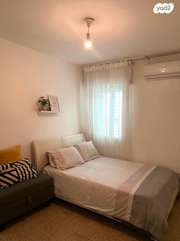 דירה, שדרות דואני, יבנה