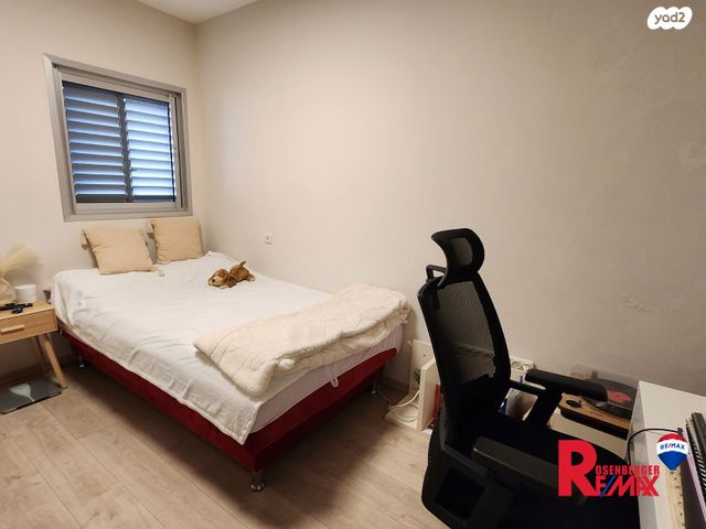 דירה, משה דיין 58, בן גוריון, חולון