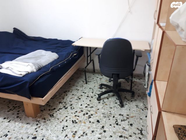 בית פרטי/ קוטג', רחבת האדמונית, הפרחים, קרית גת