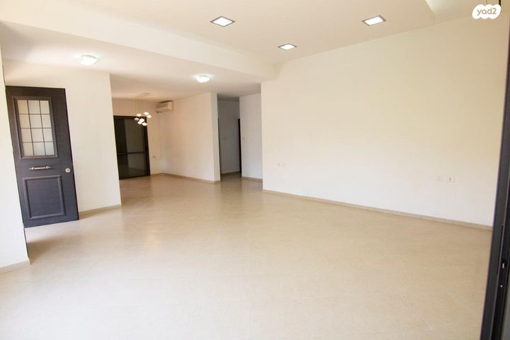 בית פרטי/ קוטג', חבצלת, רחובות