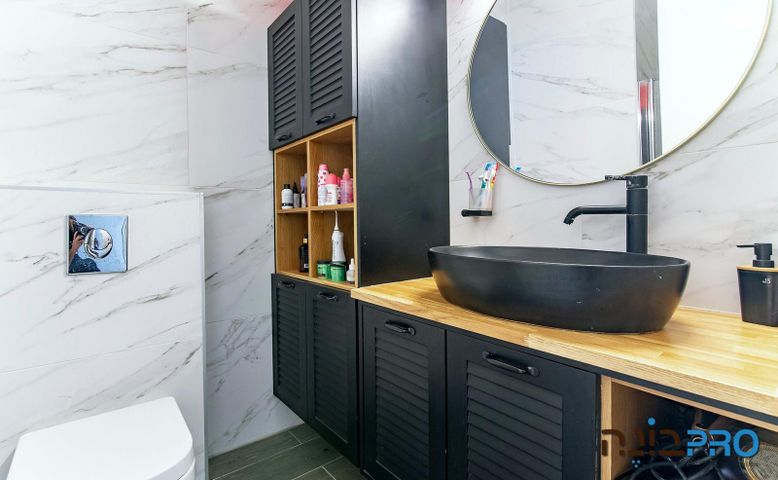 גג/ פנטהאוז, דודו דותן, הרקפות, ראשון לציון