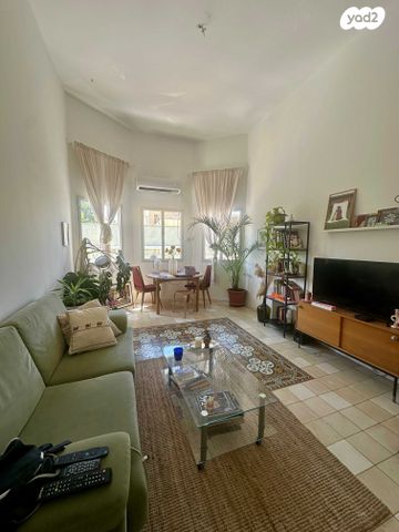 דירה, עזה, מכללת תל אביב יפו, דקר, תל אביב יפו