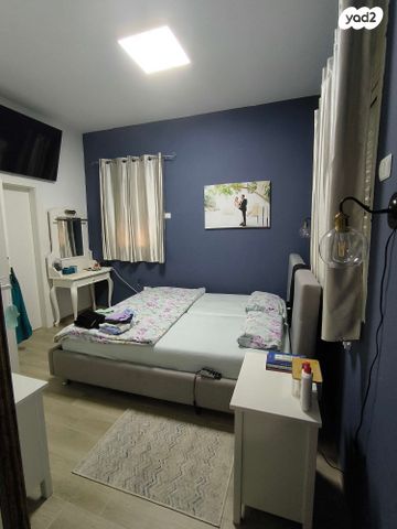 בית פרטי/ קוטג', אשכולות