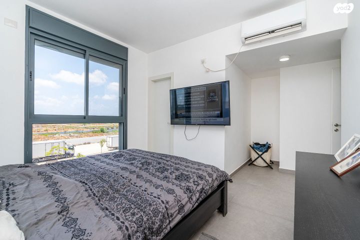 דירה, אור ים, אור עקיבא