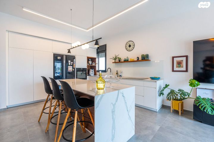 גג/ פנטהאוז, השולמית, אור ים, אור עקיבא