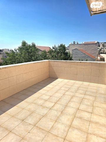 גג/ פנטהאוז, משה קול, בית הכרם, רמת בית הכרם, ירושלים