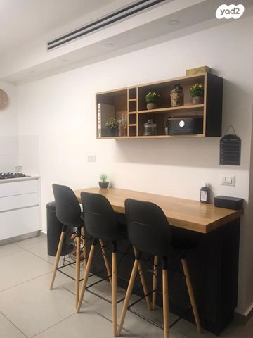 דירה, שקמים ואגמים, אשקלון