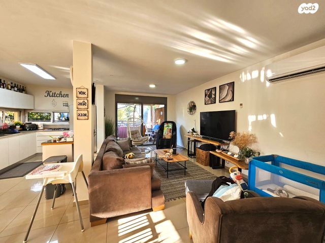 בית פרטי/ קוטג', ספיר, שערי תקווה