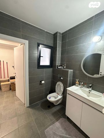 דירה, דרך הים, עיר היין, אשקלון