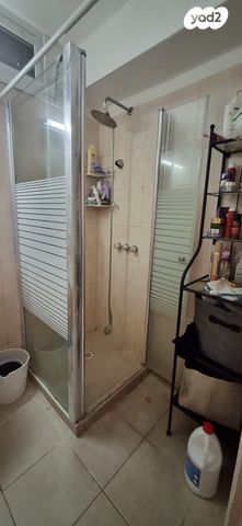 דירה, יהודה בורלא, רמות רמז, חיפה