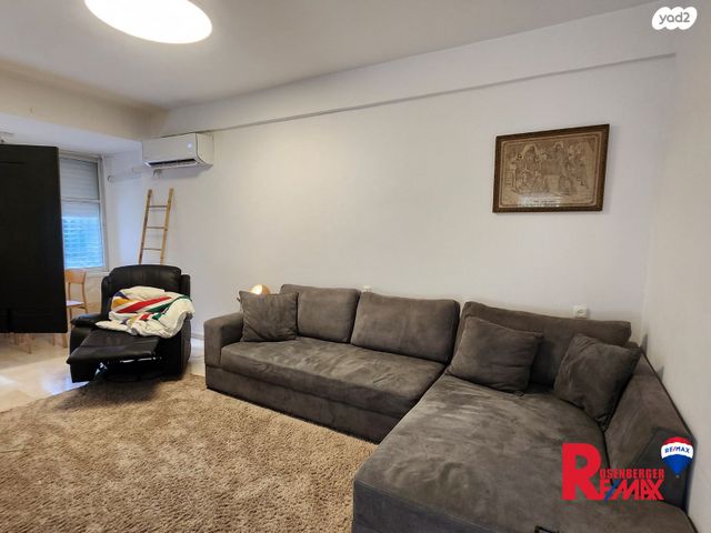 דירת גן, חיים סירני 25, נווה רמז, חולון