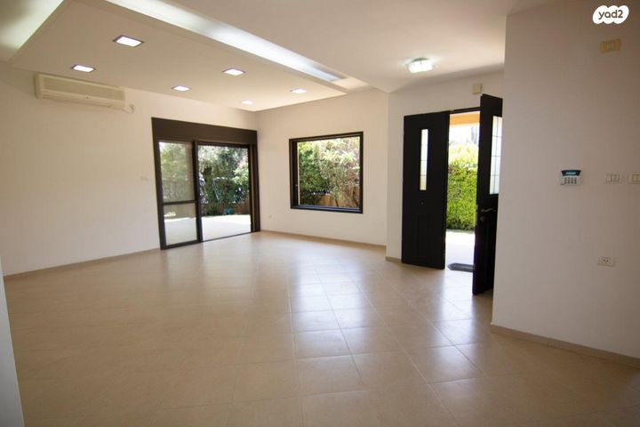 בית פרטי/ קוטג', חבצלת, רחובות